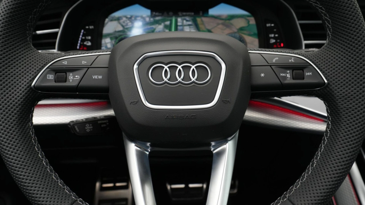 Audi Q8 60 TFSI e quattro Pro Line S S Line Competition