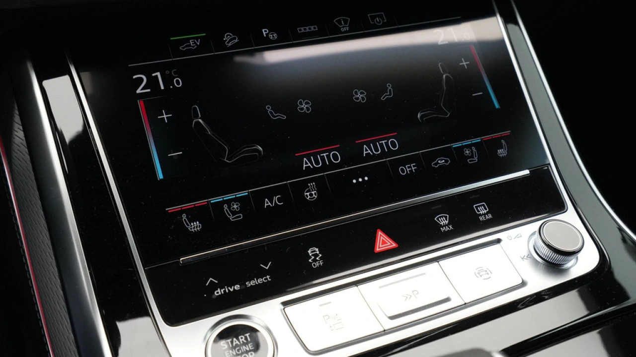 Audi Q8 60 TFSI e quattro Pro Line S S Line Competition