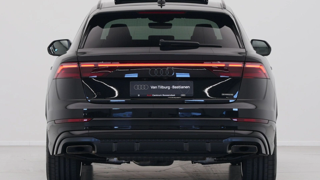 Audi Q8 60 TFSI e quattro Pro Line S S Line Competition