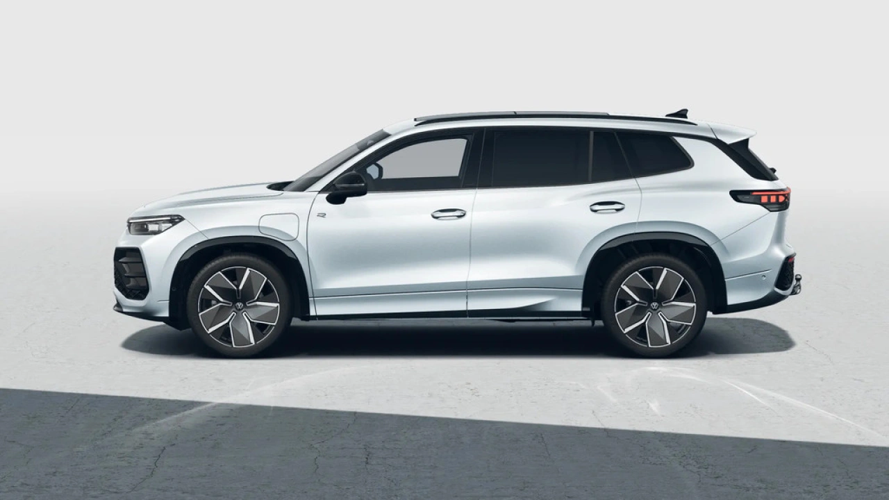 Volkswagen Tayron 1.5 eHybrid 272 6DSG R-Line Edition