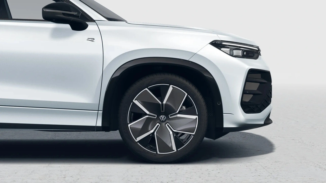 Volkswagen Tayron 1.5 eHybrid 272 6DSG R-Line Edition