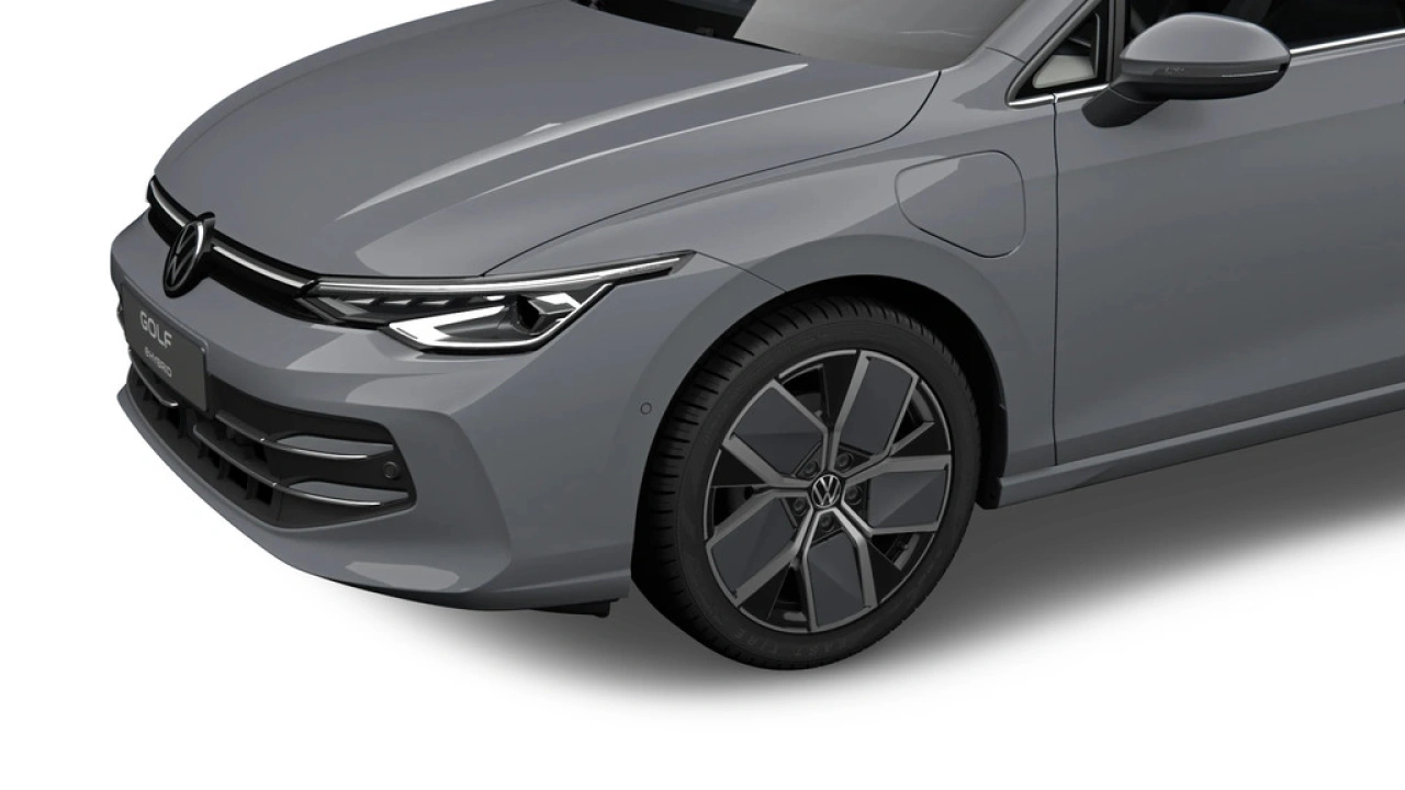 Volkswagen Golf 1.5 eHybrid 204 6DSG Style Edition