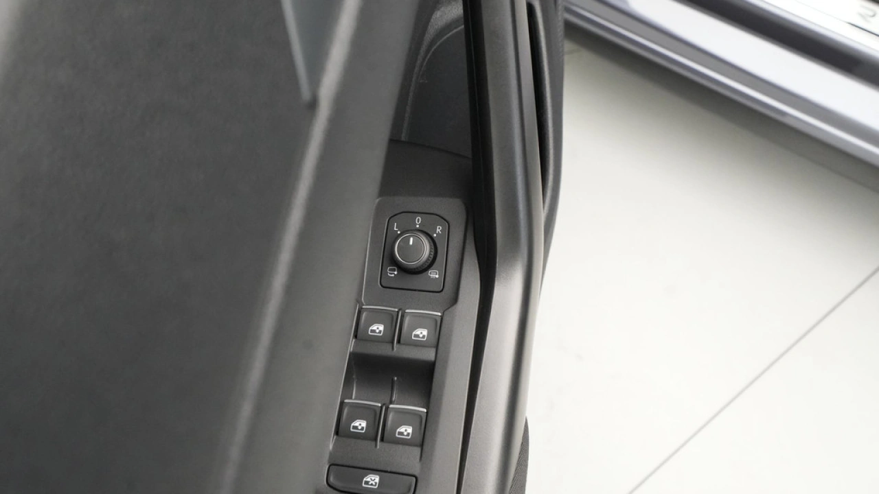 Volkswagen Polo 1.0 TSI 110pk DSG R-Line Business