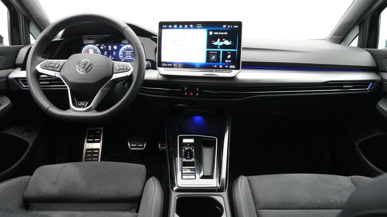 Volkswagen Golf 1.5 eHybrid 50 Edition