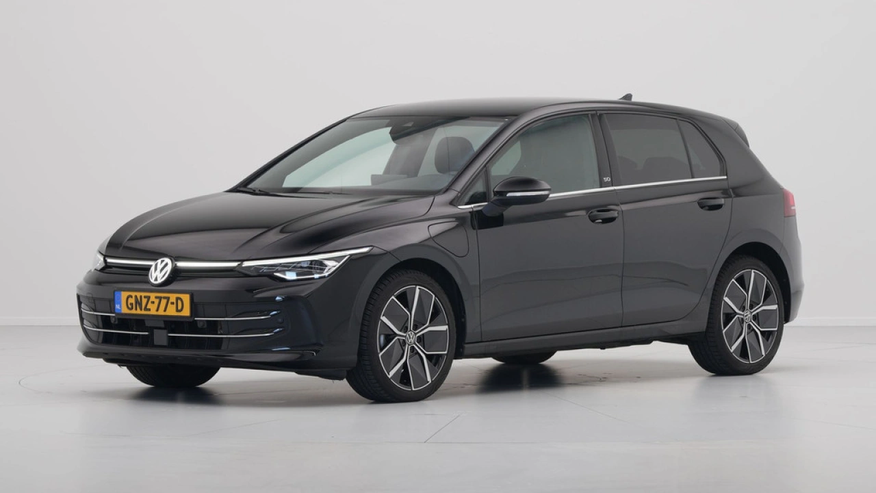 Volkswagen Golf 1.5 eHybrid 50 Edition