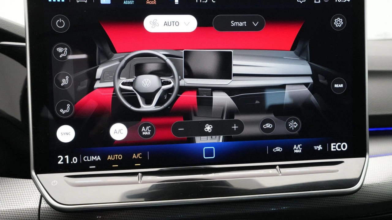 Volkswagen Golf 1.5 eHybrid 50 Edition