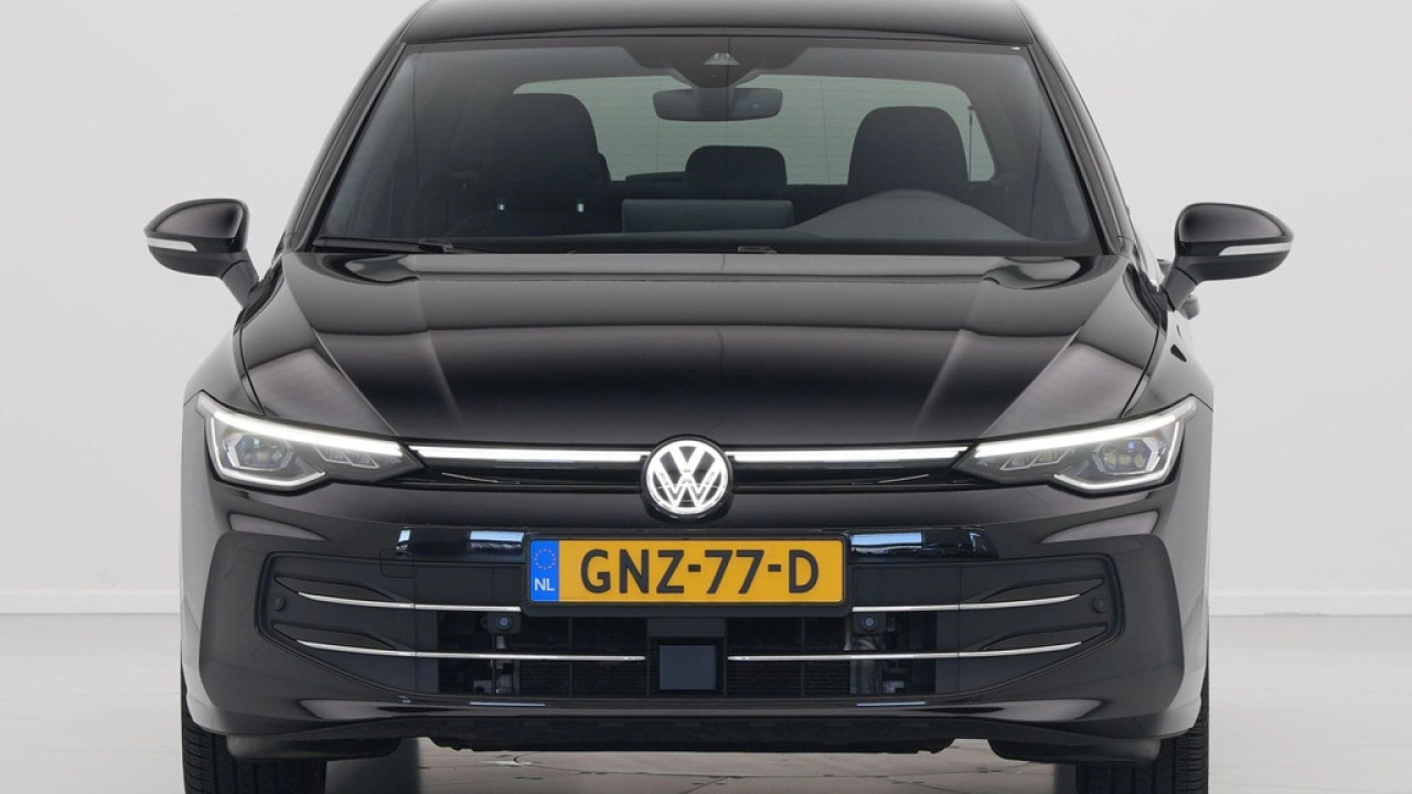 Volkswagen Golf 1.5 eHybrid 50 Edition