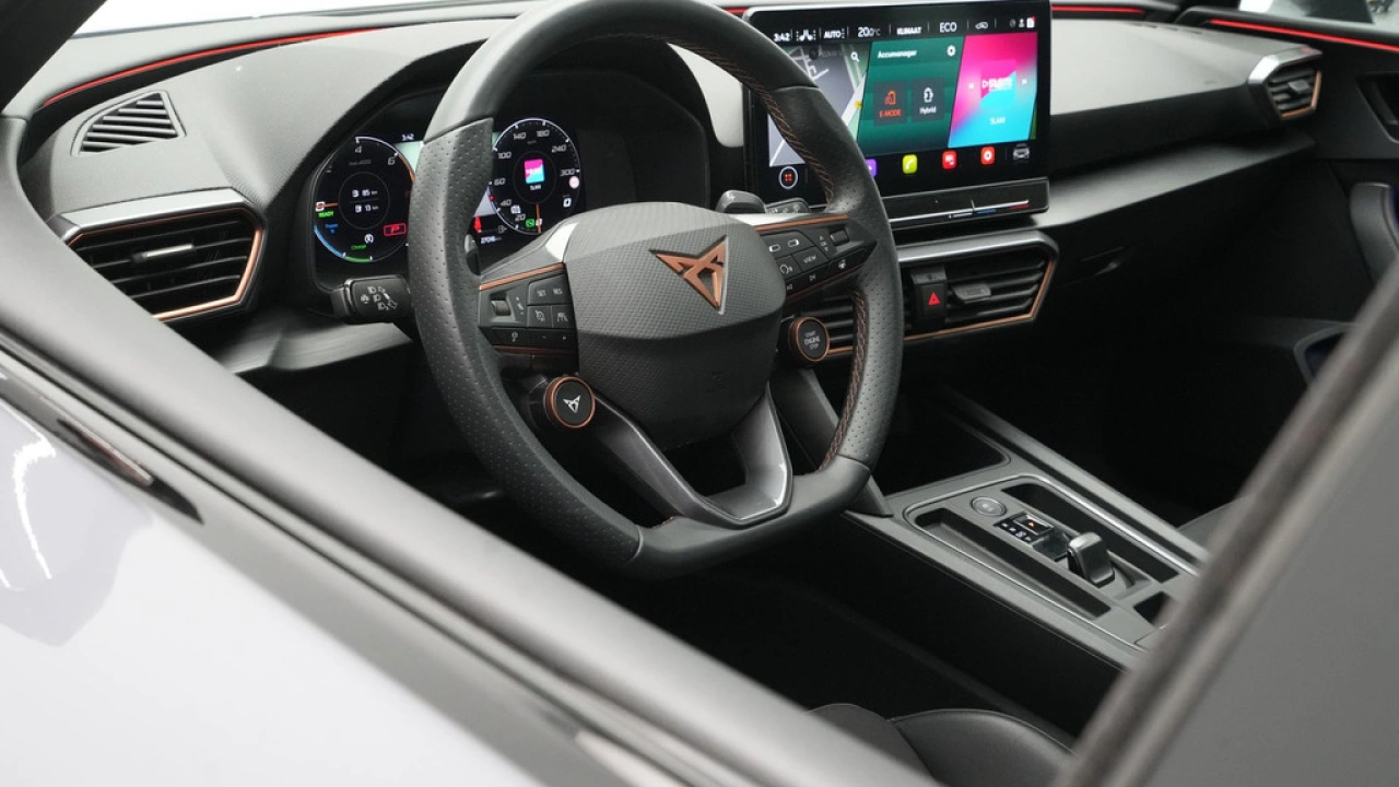 CUPRA Leon Sportstourer 1.4 e-Hybrid VZ Performance Limited