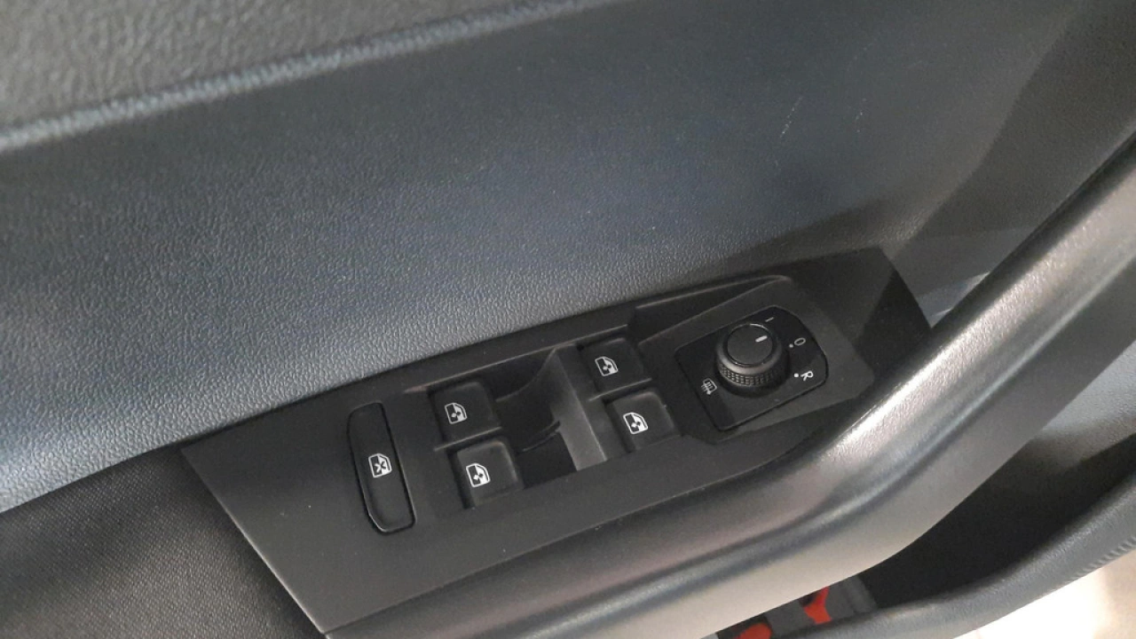 Volkswagen Polo 1.0 TSI Automaat Life | Multimedia Pakket | Parkeersensoren | Camera