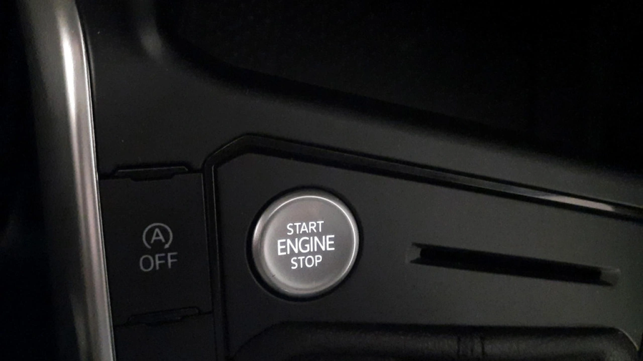 Volkswagen Polo 1.0 TSI Automaat Life | Multimedia Pakket | Parkeersensoren | Camera