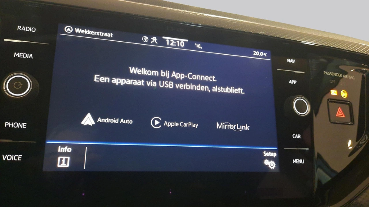 Volkswagen Polo 1.0 TSI Automaat Life | Multimedia Pakket | Parkeersensoren | Camera