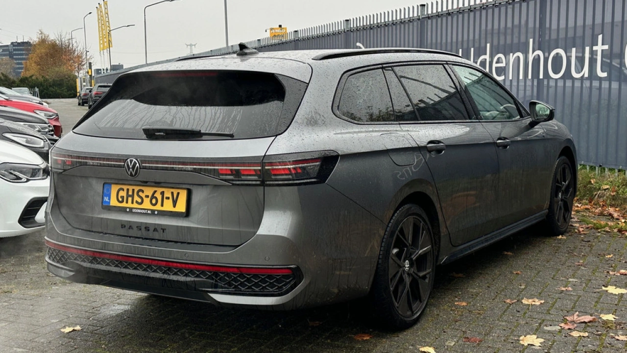 Volkswagen Passat Variant 1.5 eHybrid 272pk DSG R-Line Business DCC Harman/Kardon