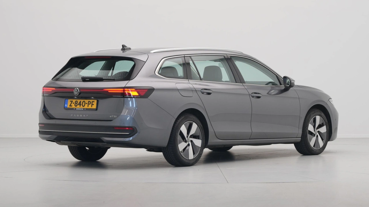 Volkswagen Passat Variant 1.5 eTSI 150pk Business