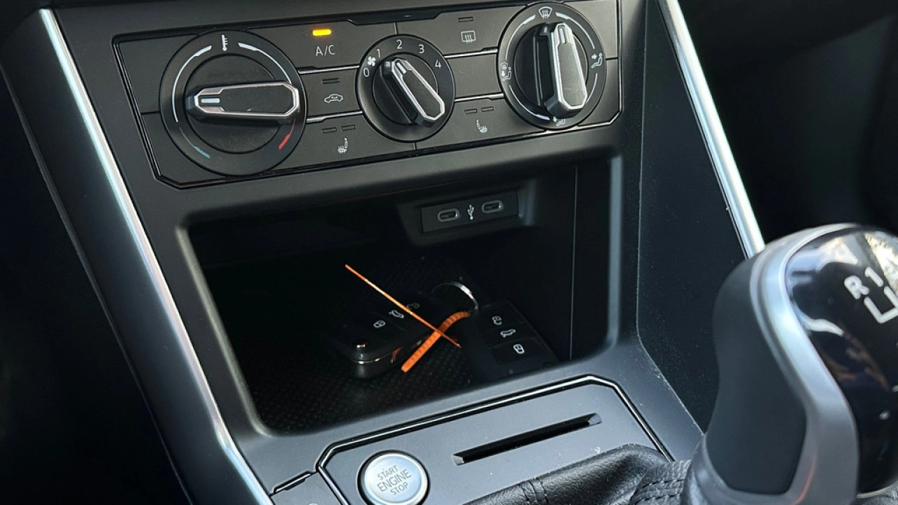 Volkswagen Polo 1.0 TSI 95pk Life Edition App connect