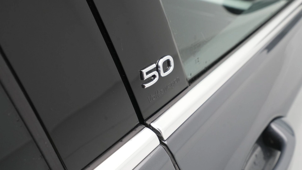 Volkswagen Golf 1.5 eHybrid 204pk 50 Edition