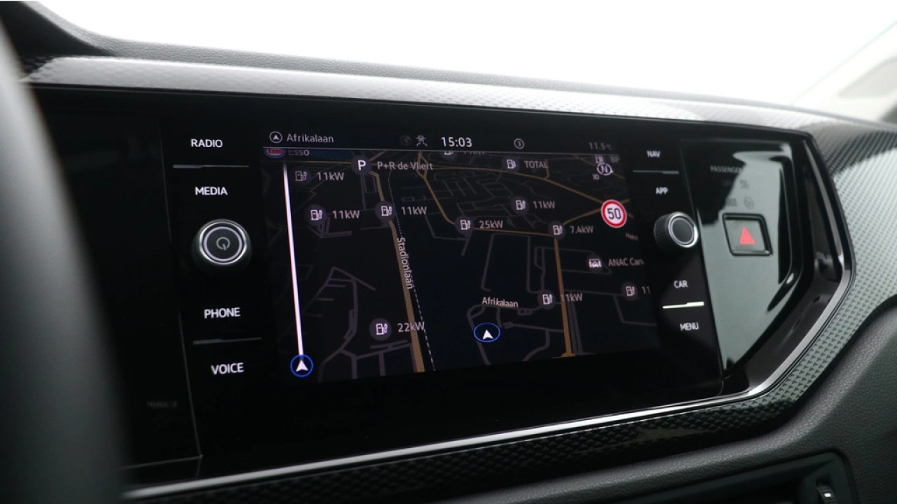 Volkswagen Polo 1.0 TSI 95pk Life Edition Navigatie camera