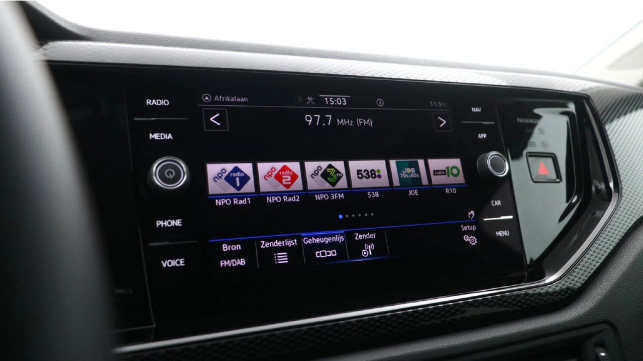 Volkswagen Polo 1.0 TSI 95pk Life Edition Navigatie camera