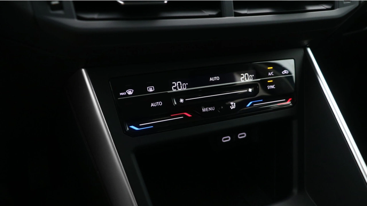 Volkswagen Polo 1.0 TSI 95pk Life Edition Navigatie camera