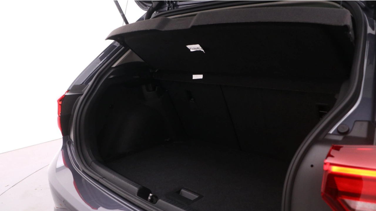 Volkswagen Polo 1.0 TSI 95pk Life Edition Navigatie camera