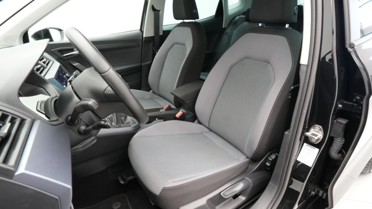 SEAT Arona 1.0 TSI 95pk Style Business Intense