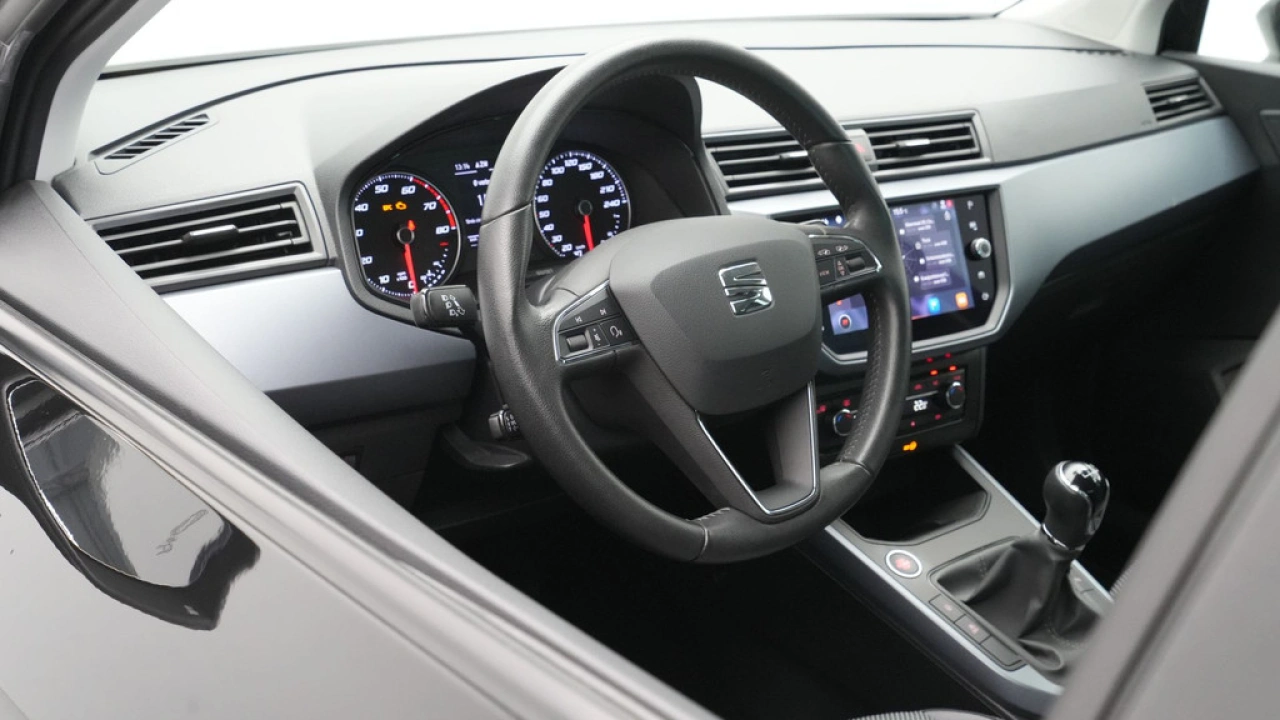 SEAT Arona 1.0 TSI 95pk Style Business Intense