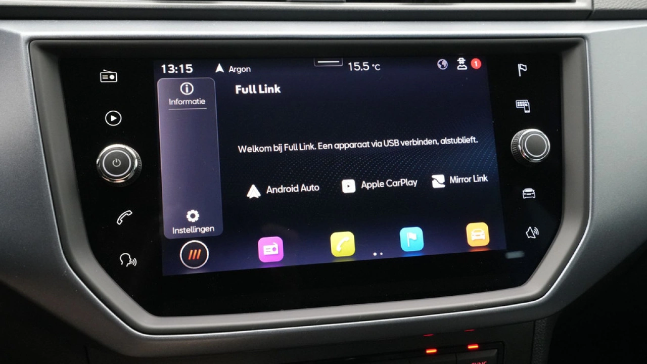 SEAT Arona 1.0 TSI 95pk Style Business Intense