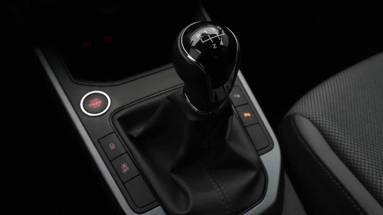 SEAT Arona 1.0 TSI 95pk Style Business Intense