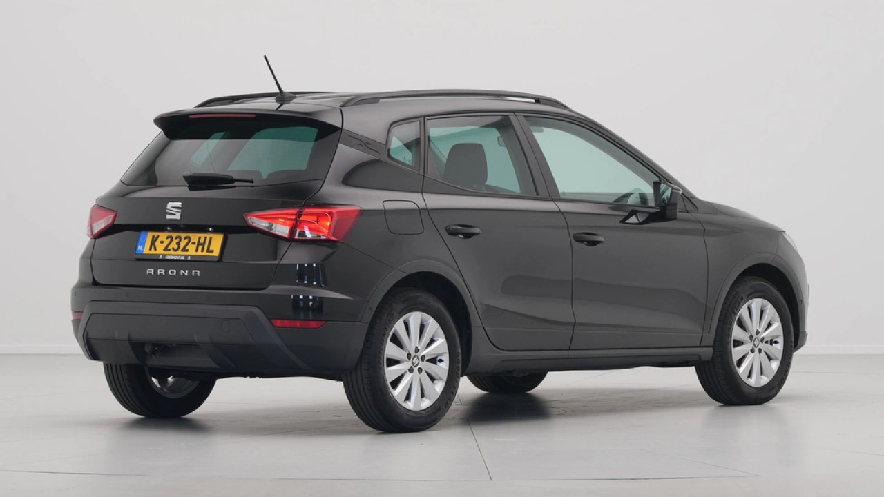 SEAT Arona 1.0 TSI 95pk Style Business Intense
