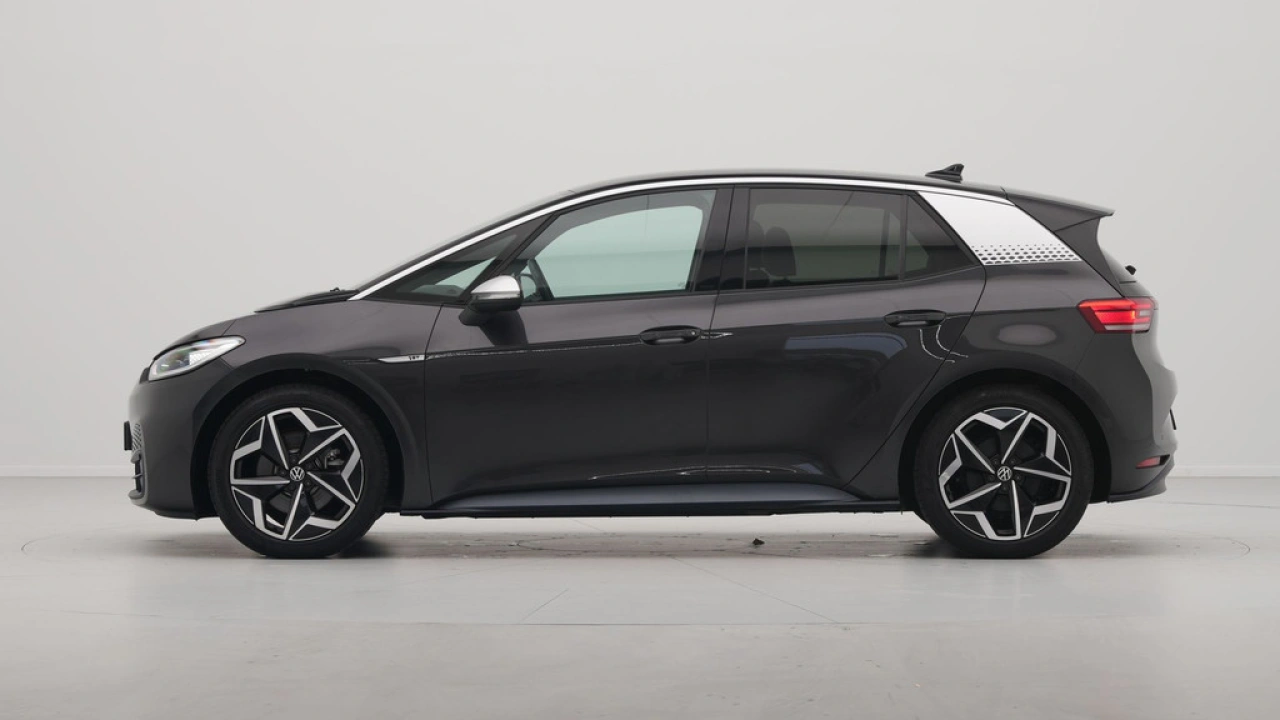 Volkswagen ID.3 First Plus 58 kWh 204pk