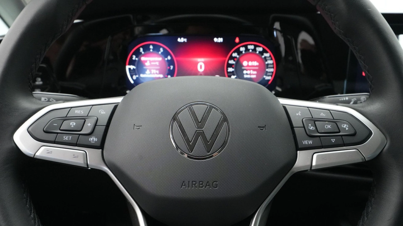 Volkswagen GOLF Variant 1.0 TSI 110pk Life