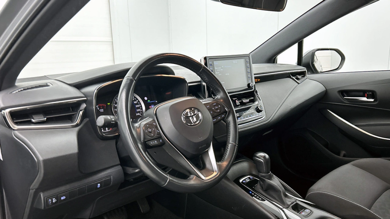 Toyota Corolla Touring Sports 1.8 Hybrid 122pk Automaat Active