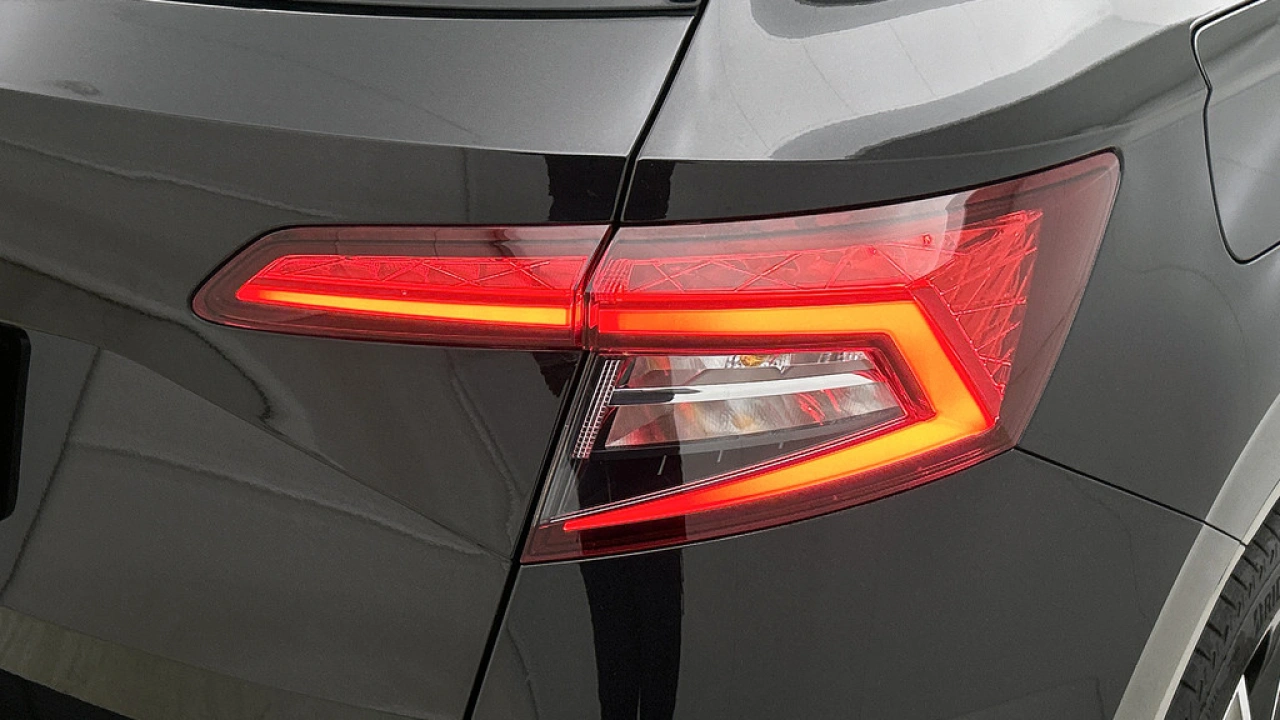 Škoda Karoq 1.5 TSI ACT 150pk Sportline Business DSG