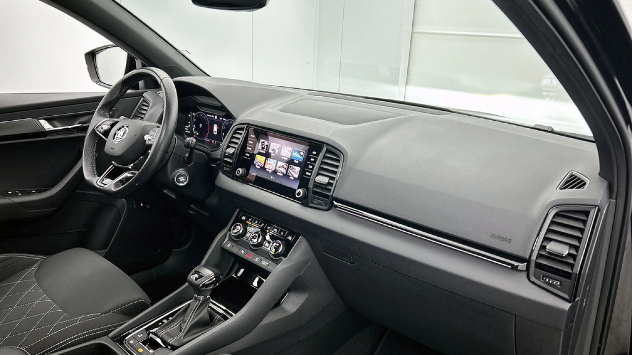 Škoda Karoq 1.5 TSI ACT 150pk Sportline Business DSG