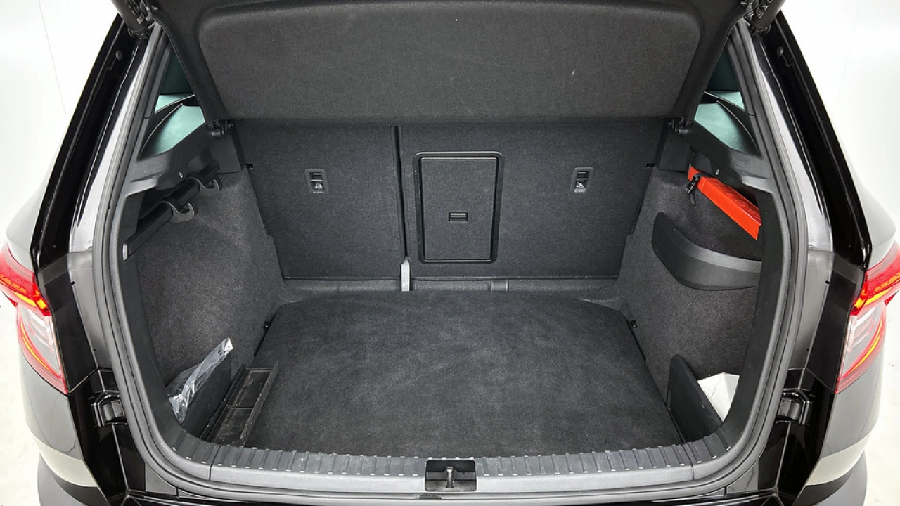 Škoda Karoq 1.5 TSI ACT 150pk Sportline Business DSG