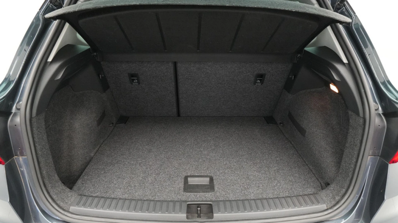 SEAT Arona 1.0 TSI 95pk Style Business Intense