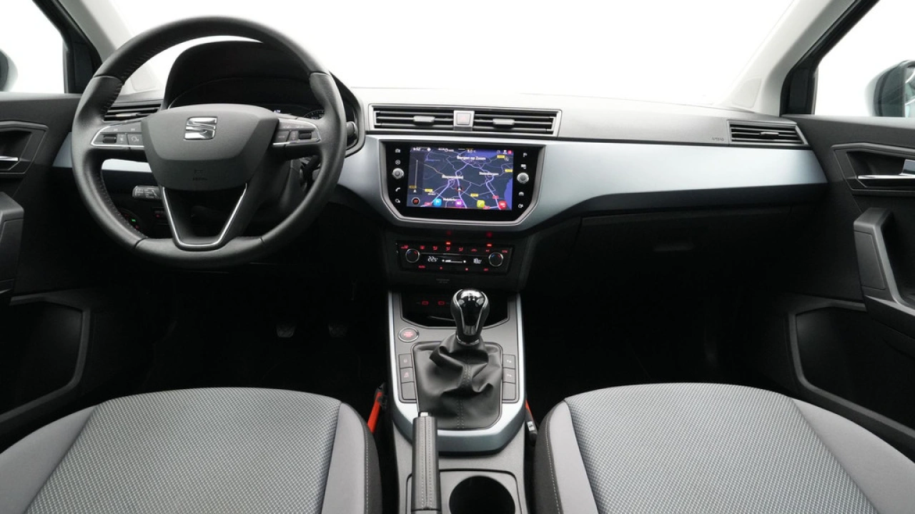 SEAT Arona 1.0 TSI 95pk Style Business Intense