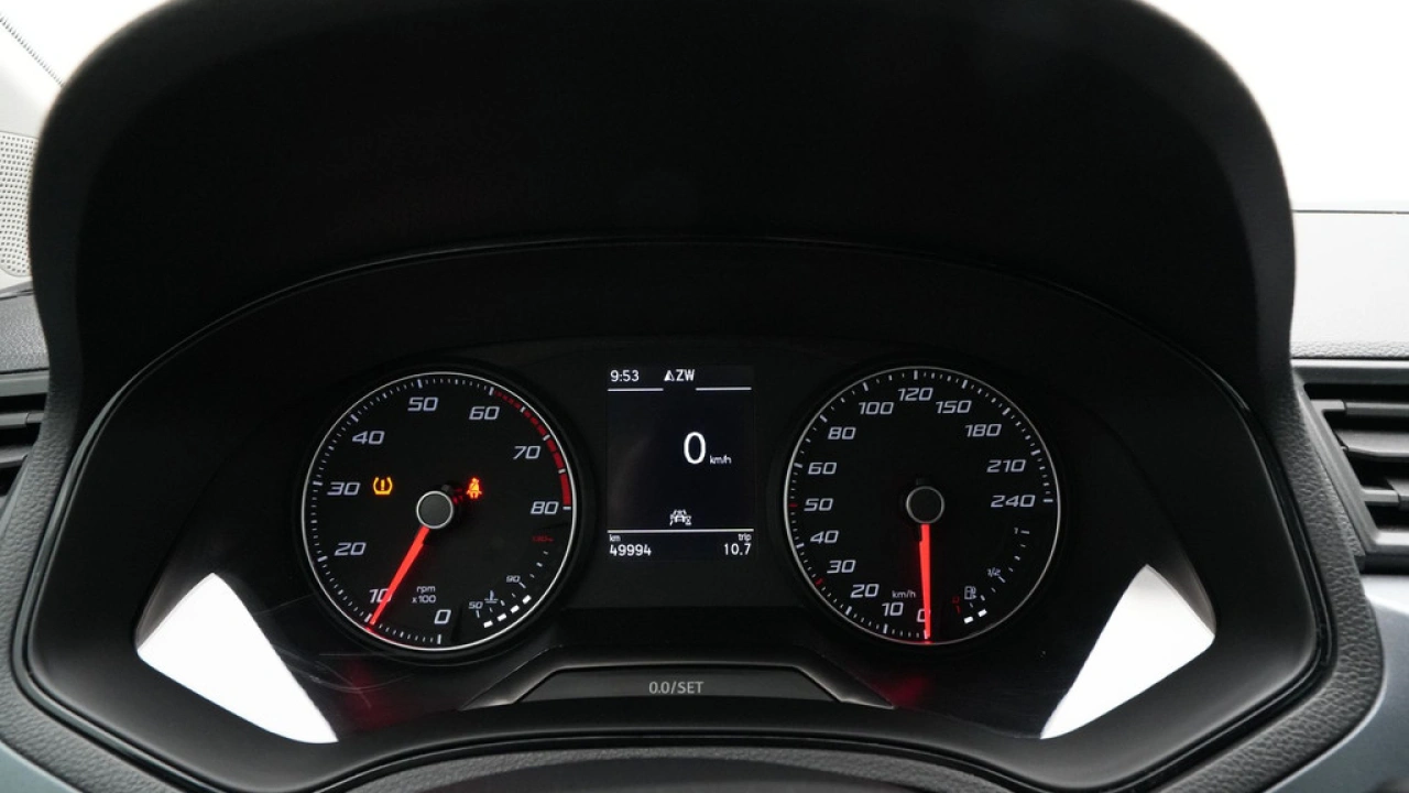 SEAT Arona 1.0 TSI 95pk Style Business Intense