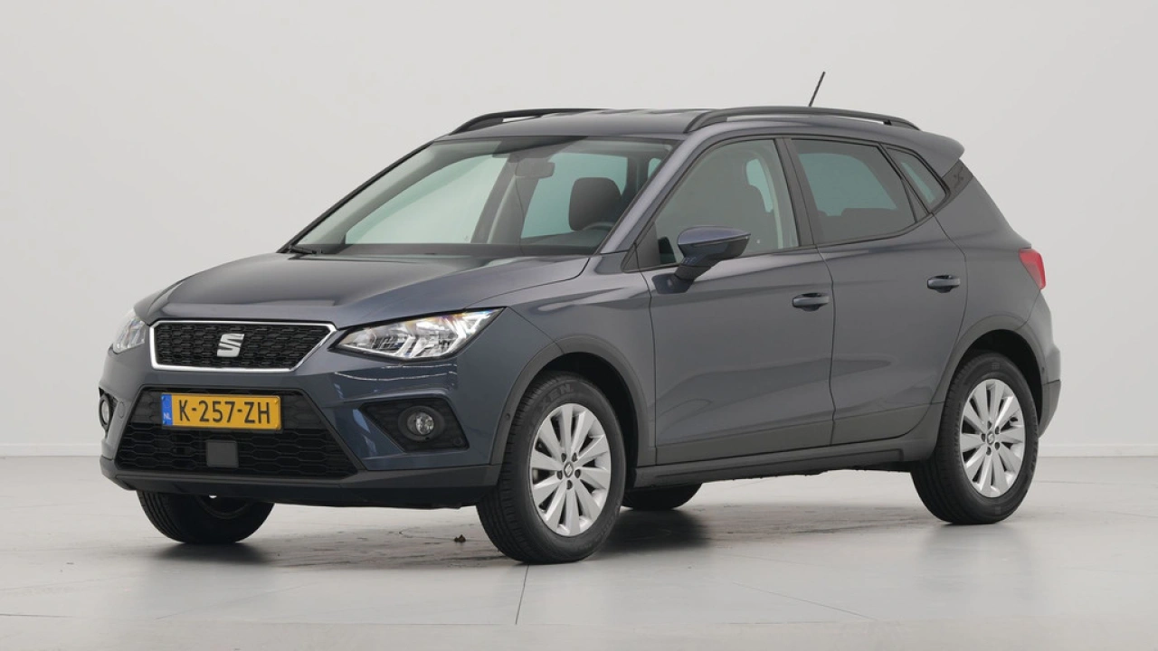 SEAT Arona 1.0 TSI 95pk Style Business Intense