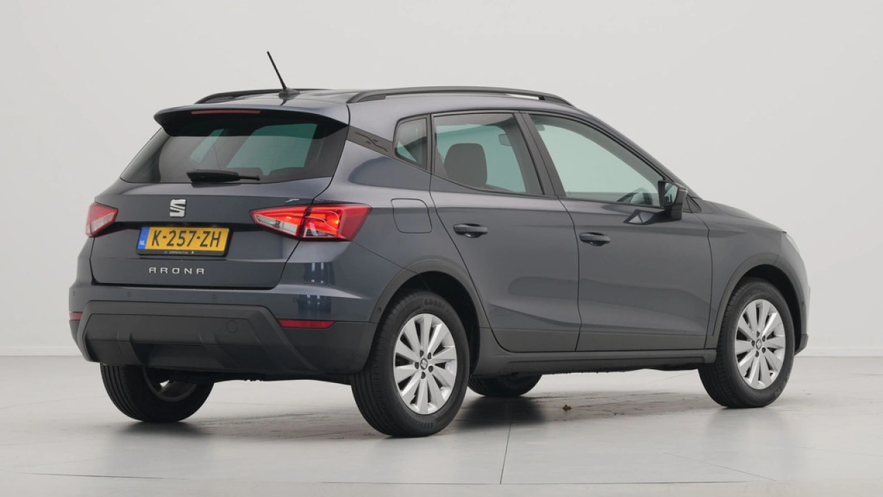 SEAT Arona 1.0 TSI 95pk Style Business Intense