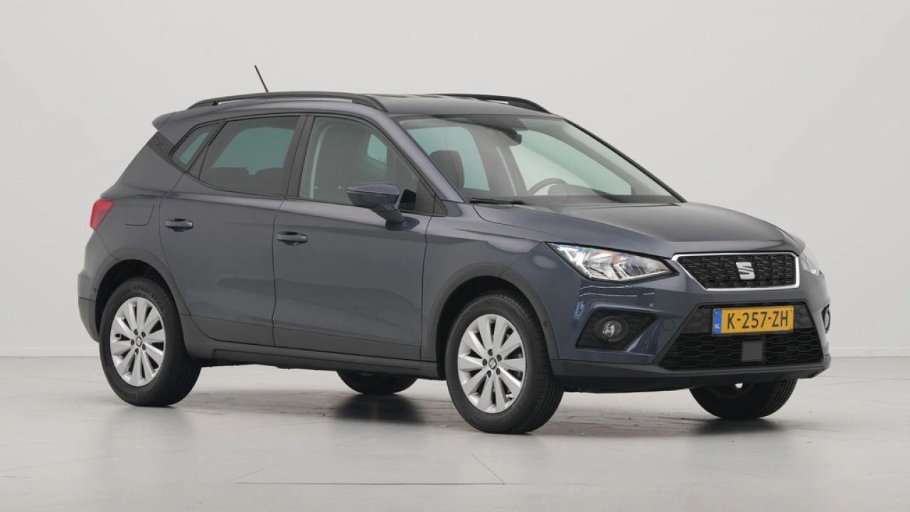 SEAT Arona 1.0 TSI 95pk Style Business Intense