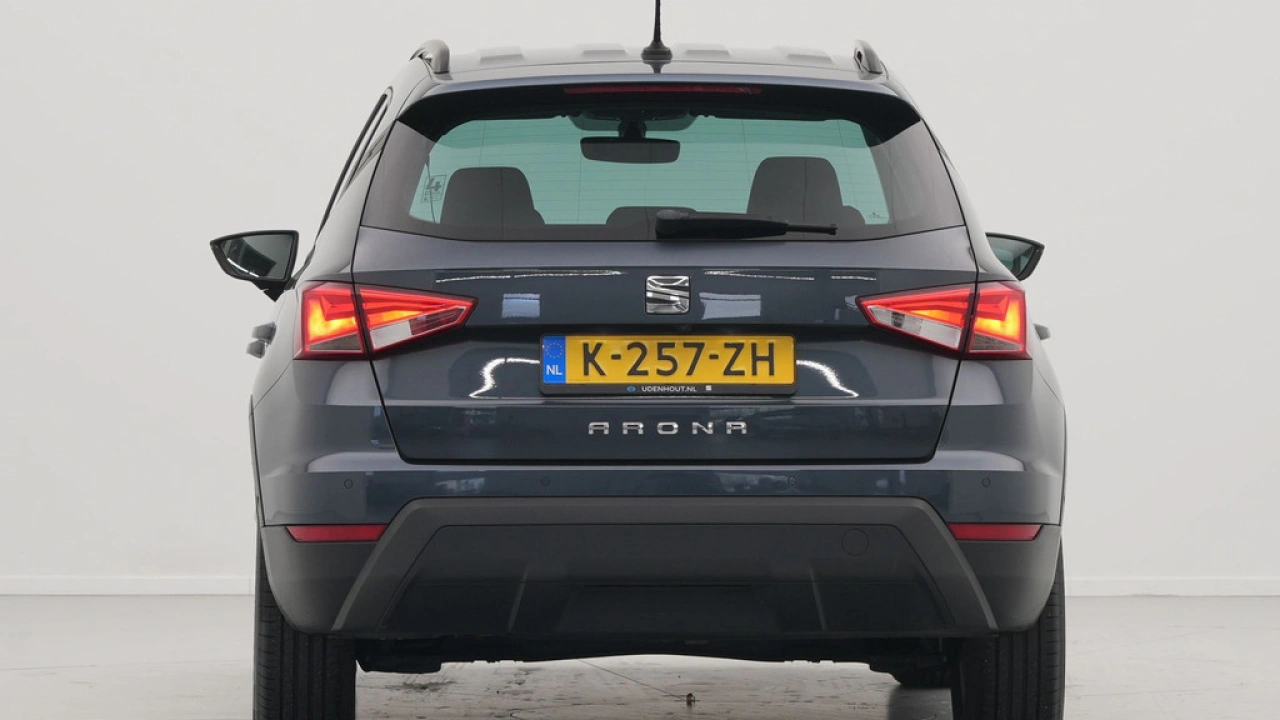 SEAT Arona 1.0 TSI 95pk Style Business Intense