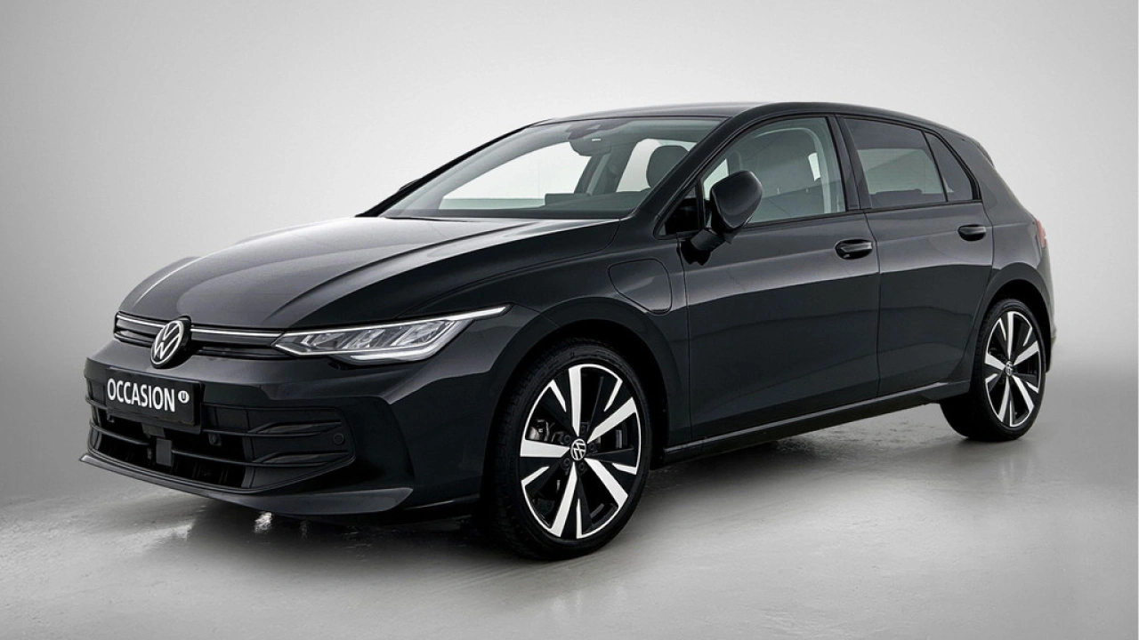 Volkswagen Golf 1.5 eHybrid 204pk Life Edition DSG