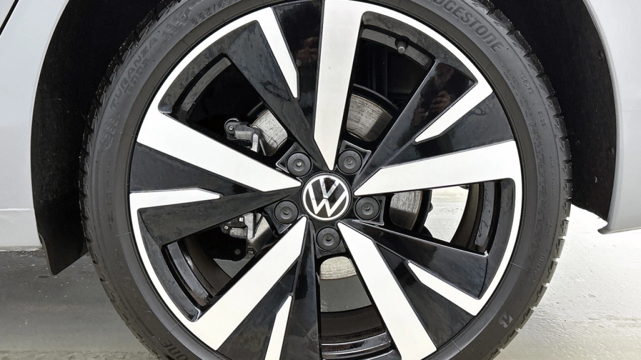 Volkswagen Golf 1.5 eHybrid 204pk Life Edition DSG