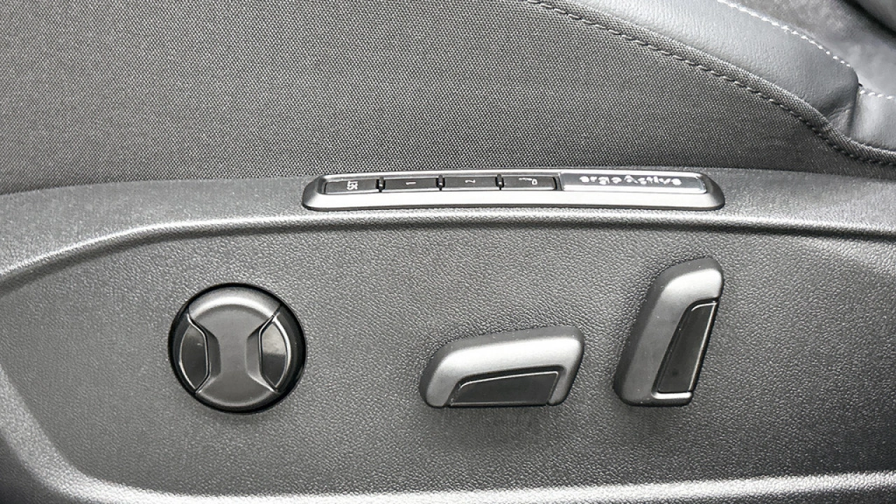 Volkswagen Golf 1.5 eHybrid 204pk Life Edition DSG