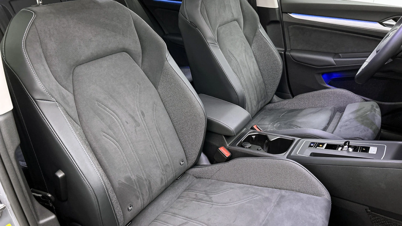 Volkswagen Golf 1.5 eHybrid 204pk Life Edition DSG