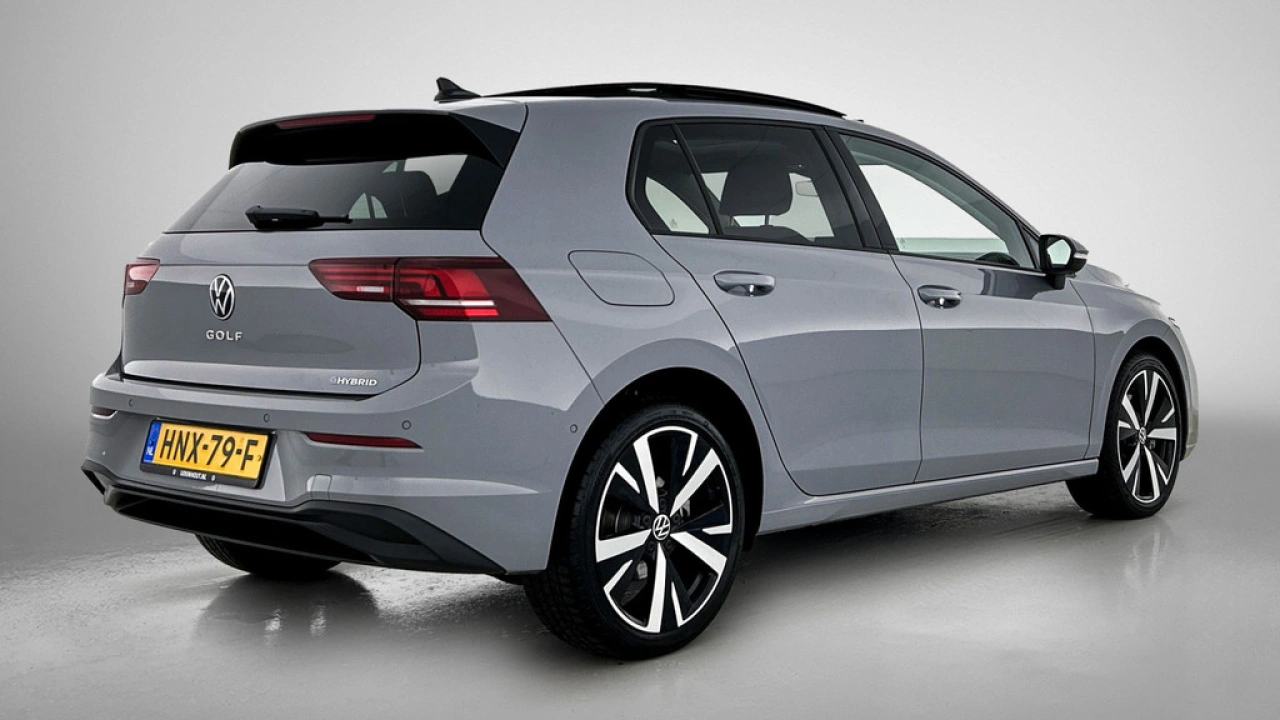 Volkswagen Golf 1.5 eHybrid 204pk Life Edition DSG