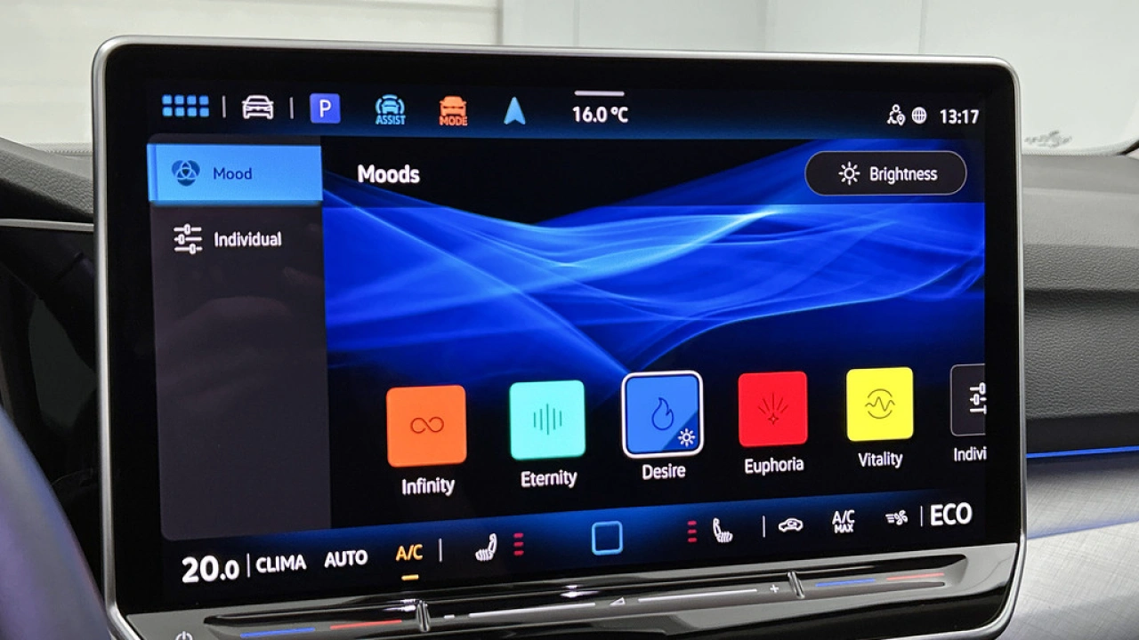 Volkswagen Golf 1.5 eHybrid 204pk Life Edition DSG