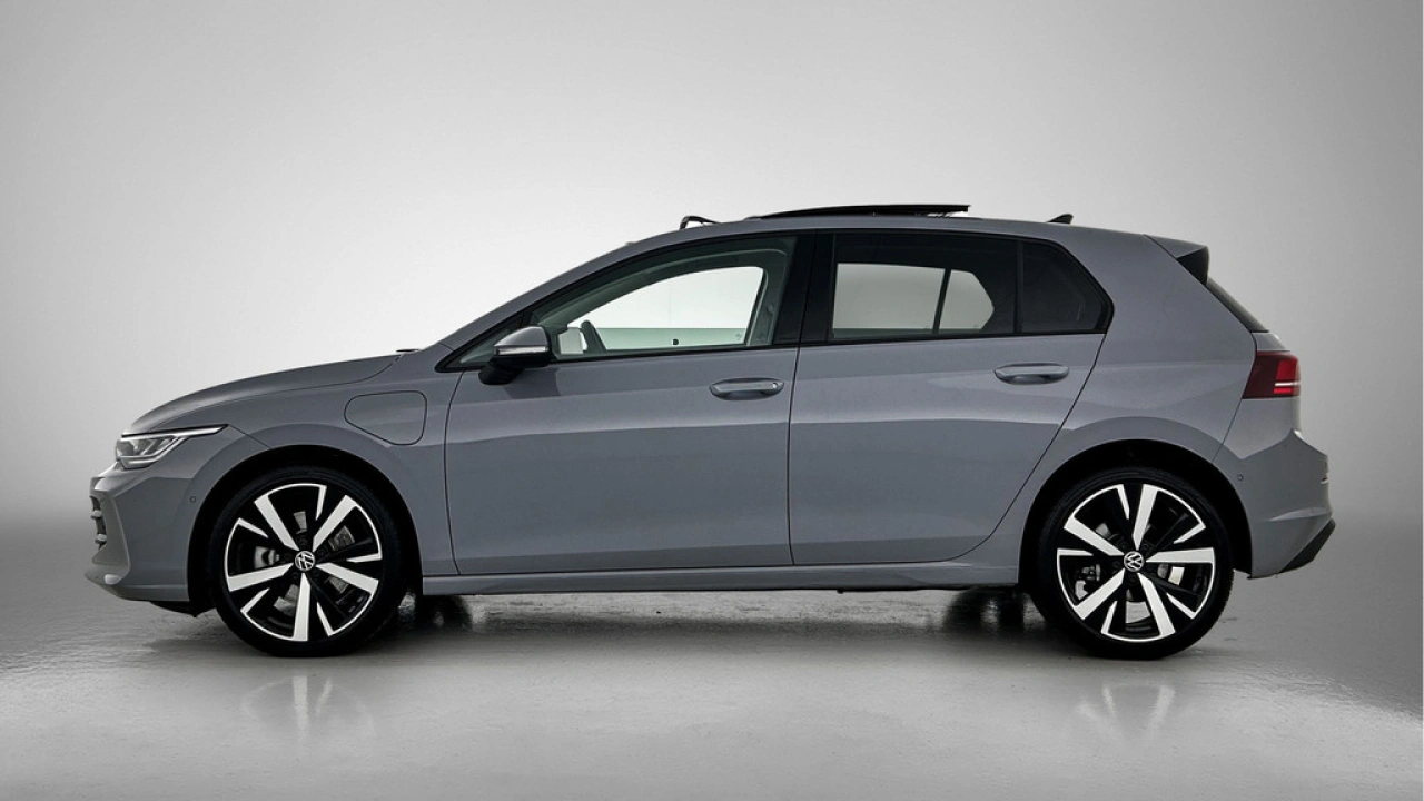 Volkswagen Golf 1.5 eHybrid 204pk Life Edition DSG