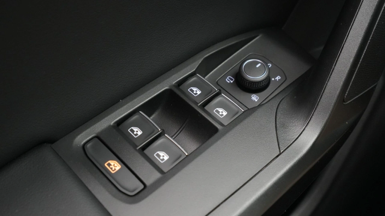 SEAT Leon 1.4 TSI eHybrid PHEV 204pk FR Business Intense