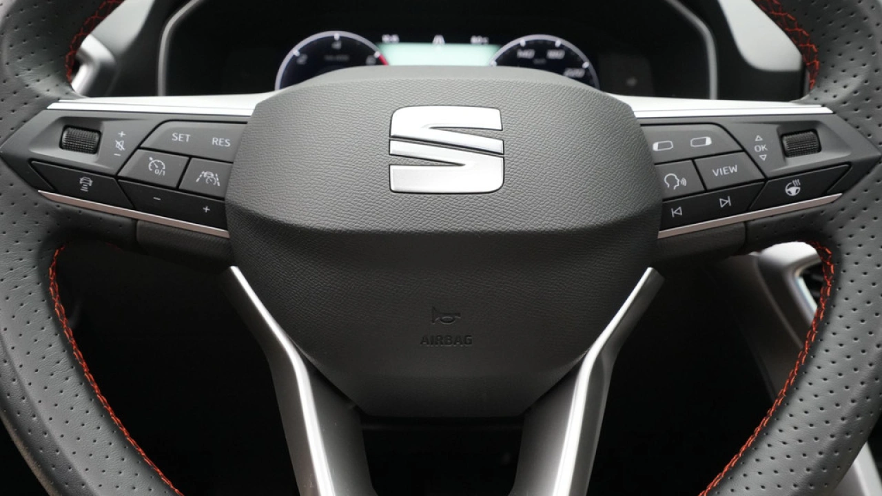 SEAT Leon 1.4 TSI eHybrid PHEV 204pk FR Business Intense